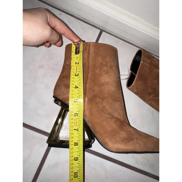NWOB Gianni Bini heeled boots 6 brown suede gold architectural heel pointy - Picture 7 of 8